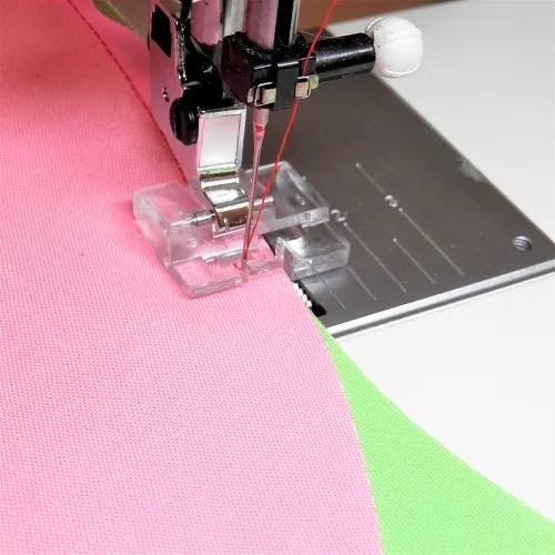 Bernette Curve Master Foot