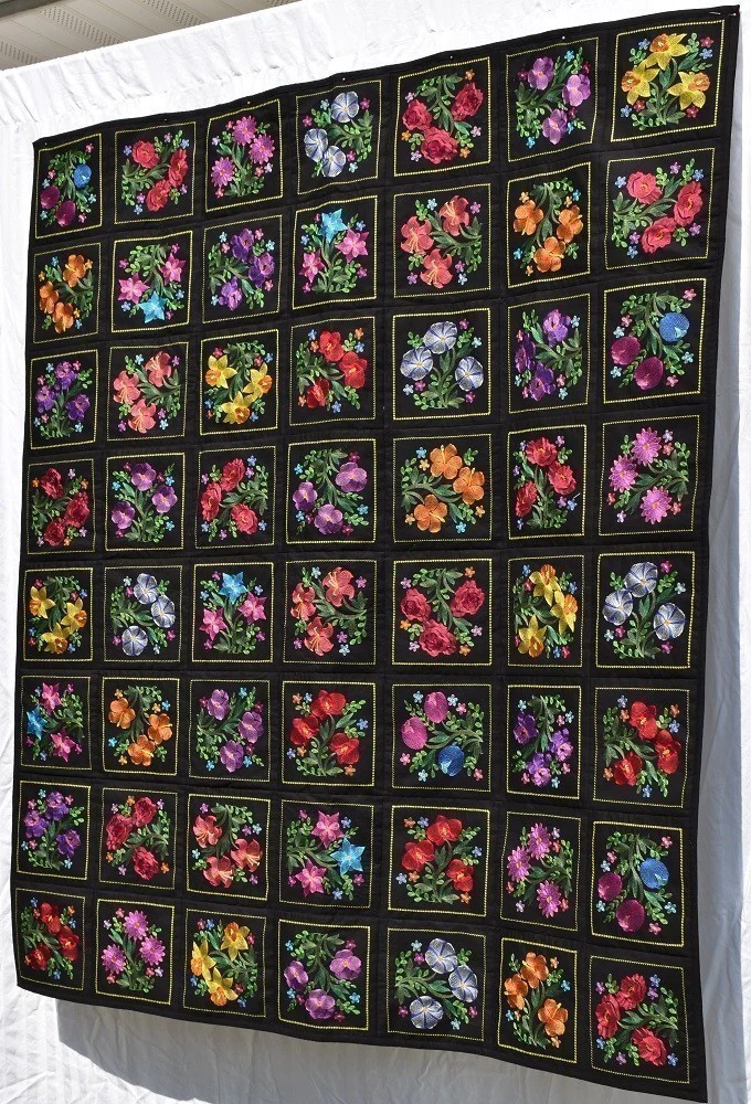 BLOOMING GARDEN 6 Floral Embroidered Wall Hanging / Quilt Throw - Image 7