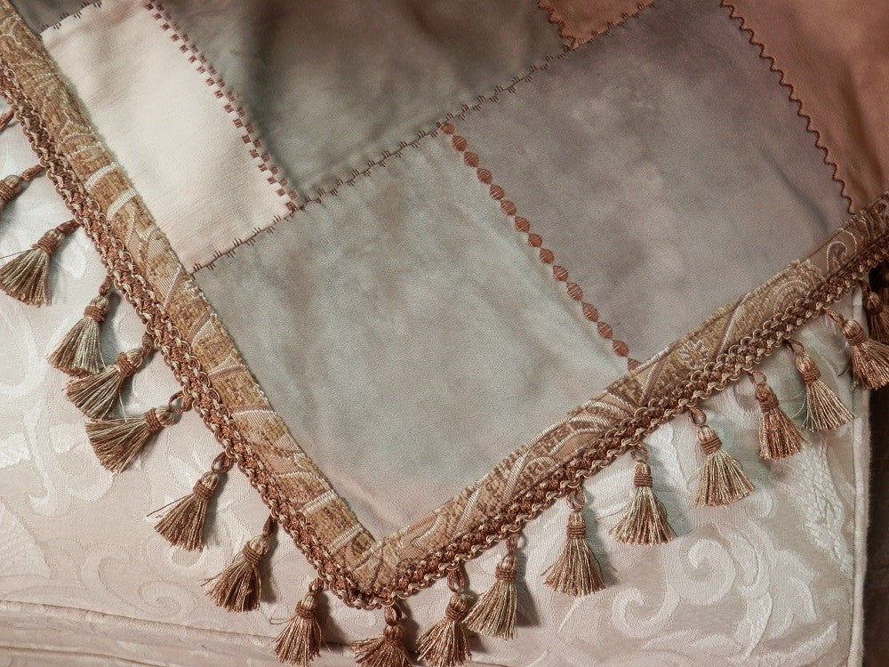 BROWN VELVET Home Decorator Throw with Tassel Trim - Image 8
