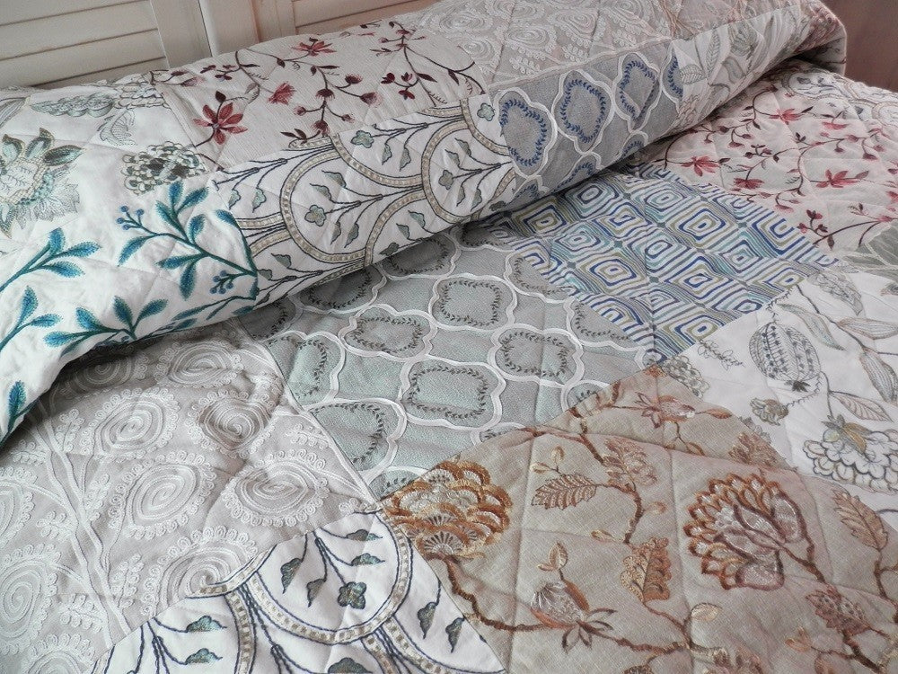 EMBROIDERED MUTED COLORS Designer King/Queen Bed Quilt - Image 5