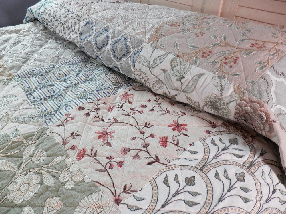 EMBROIDERED MUTED COLORS Designer King/Queen Bed Quilt - Image 8