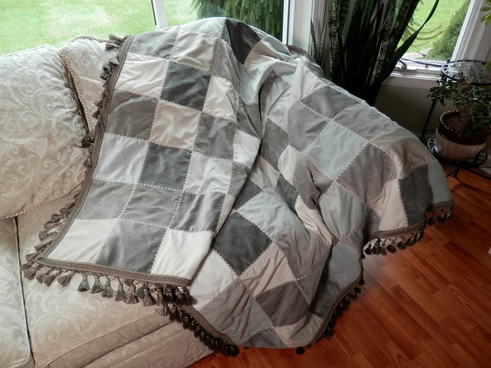 GRAY VELVET Home Decorator Throw with Tassel Trim - Image 11