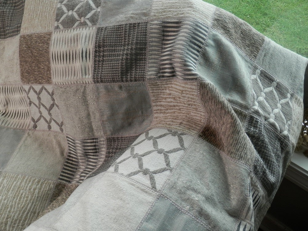 NEUTRAL TONES Home Decorator Throw with Tassel Trim - Image 4