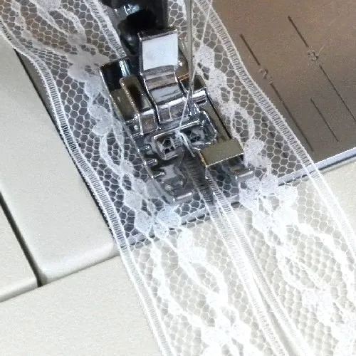 Stitch In The Ditch Foot for High Speed Straight Stitch Machines - Image 3